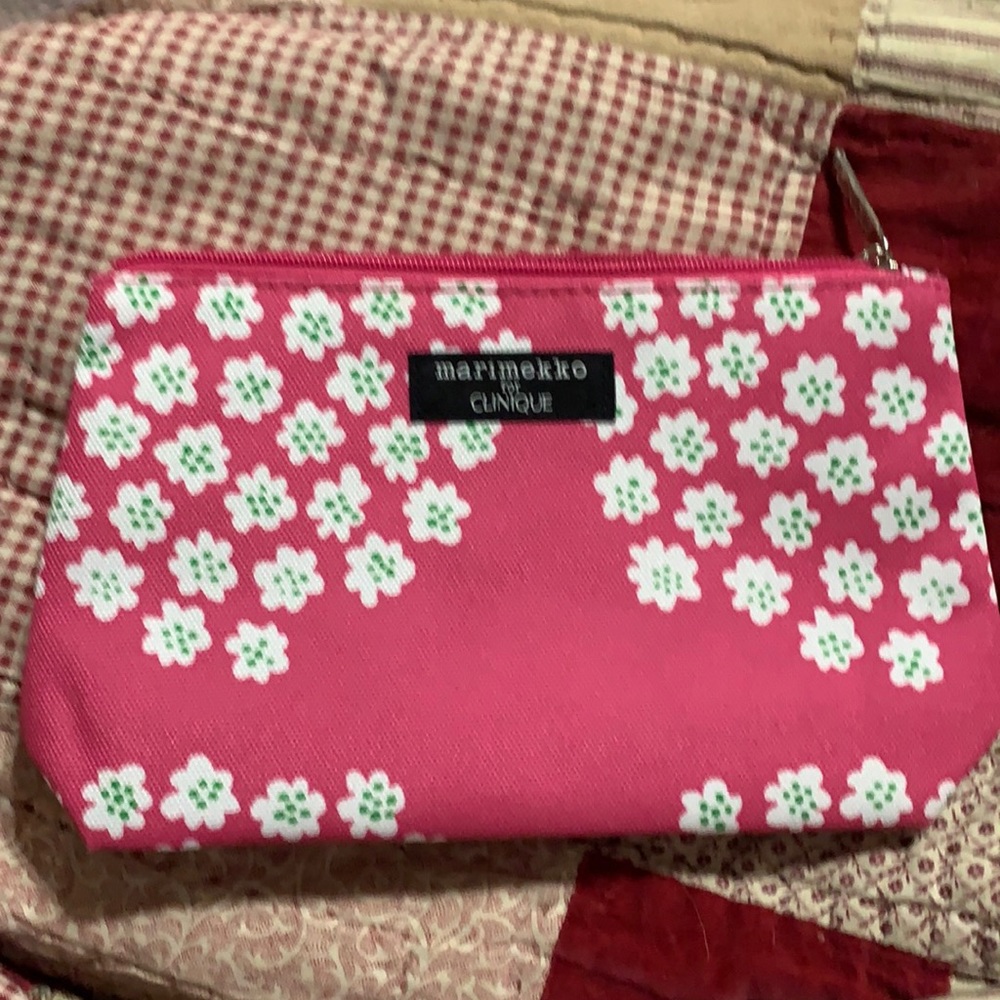 4 for $20 Clinique pink floral makeup bag